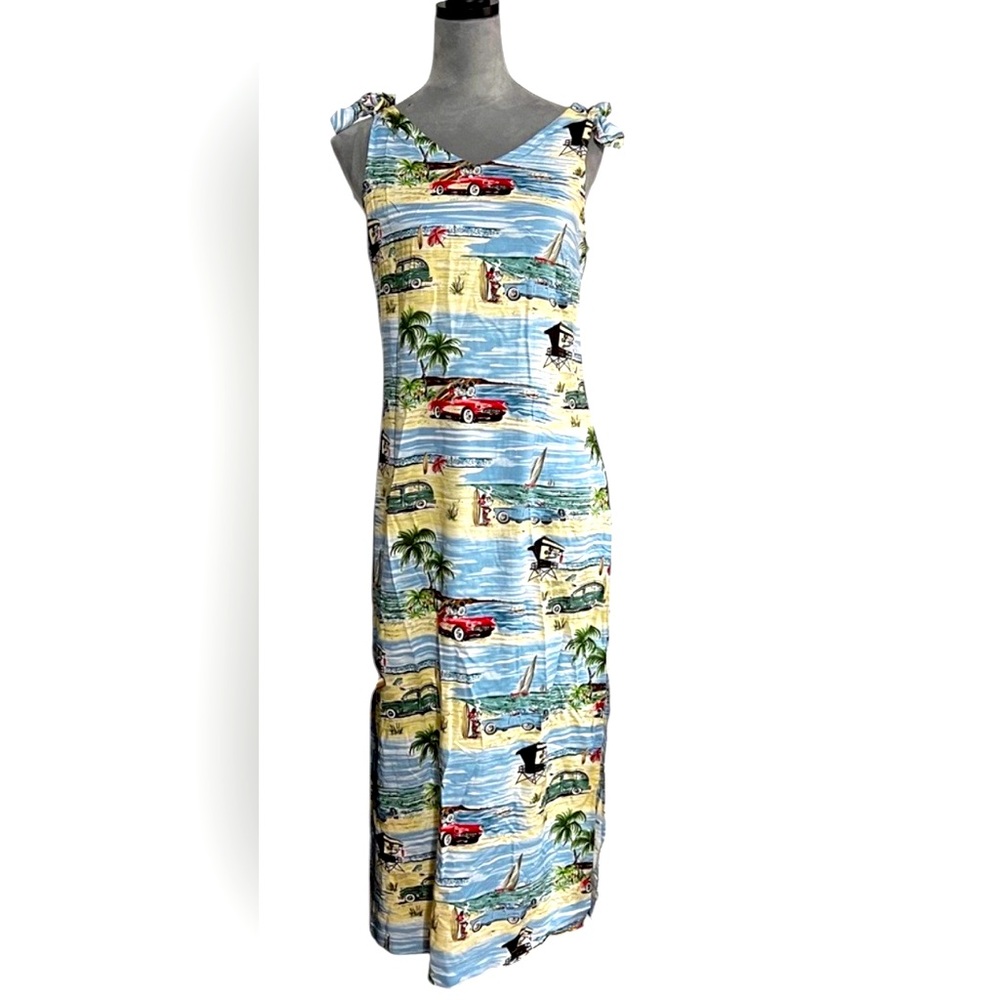 ❤️💚 Vintage The Disney Catalog Mickey & Minnie
Mouse Hawaiian Maxi Dress